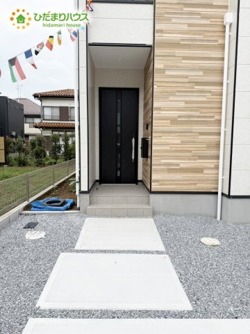 流山市江戸川台東10期　新築戸建　1号棟の玄関|いらっしゃいませ～