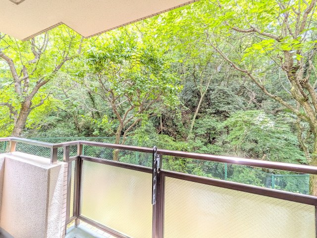 ル・アール高尾エグザフォートの展望|～緑豊かな住環境　四季折々の情景を楽しめます～