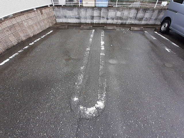 カモミールⅢ　Ａの駐車場