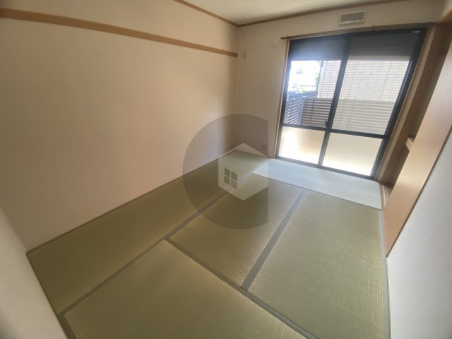 ヴァロンドール角田　Ｃ　の和室