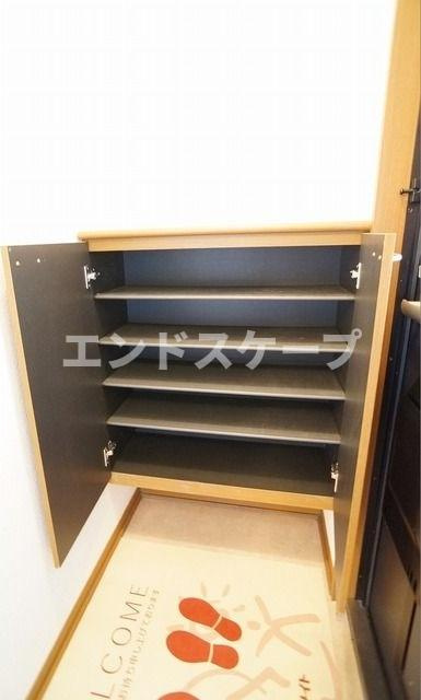 グリシーヌの玄関|高崎、前橋のお部屋探しはエンドスケープまで！お客様の理想お聞かせ下さい♪
