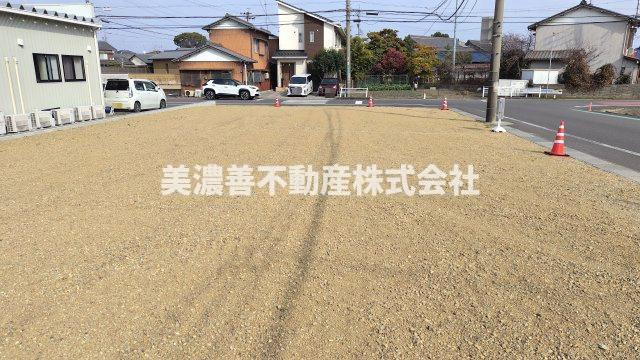 ６６９７１　羽島郡岐南町八剣9丁目分譲地の外観