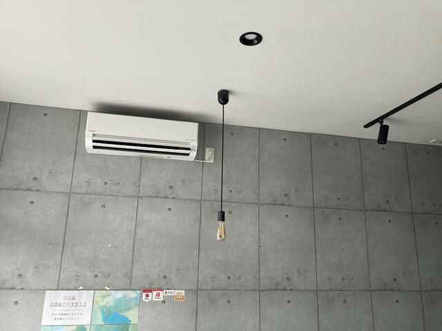 末広町1丁目の内装