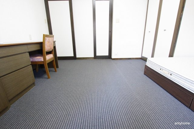 ミールズ新大阪　仲介手数料無料の洋室
