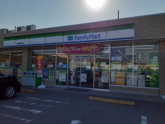 レジデンスマルヨＡ　　刈谷市近郊の賃貸ならクラスホーム刈谷店の周辺|ファミリーマートまで655m