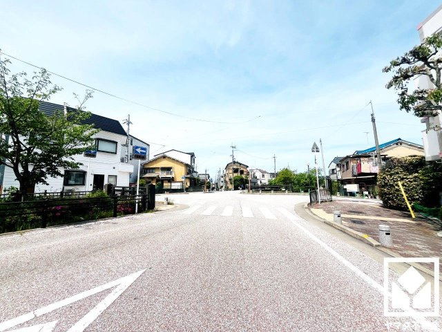 サングレール・アペックスの周辺