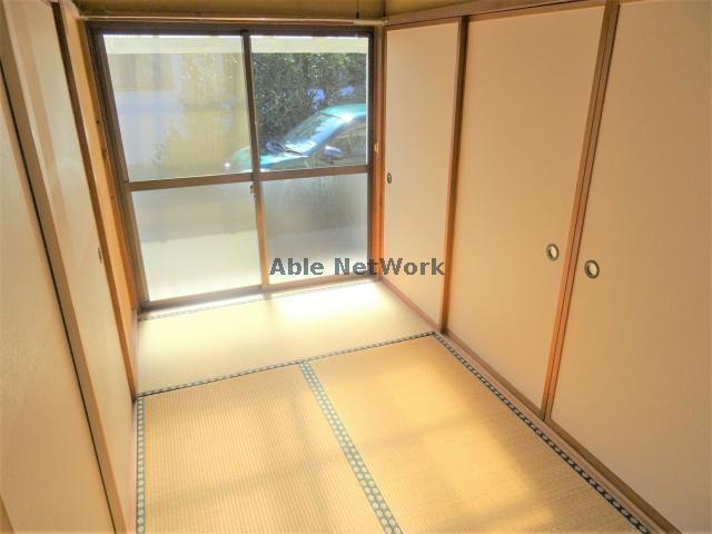 コスモス住宅の和室|4帖和室