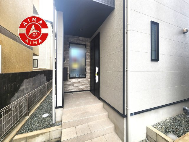 福岡市早良区南庄3丁目第1-2棟（2号棟）　の外観：施工例|おでかけの時も帰った時も、「我が家」を最初に感じでもらえる素敵な空間に。