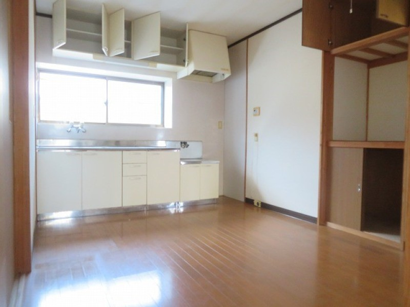 ことぶき住宅の居間・リビング