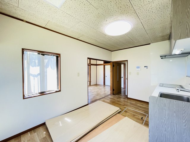 【居間・リビング】 | 寄居町富田　中古戸建