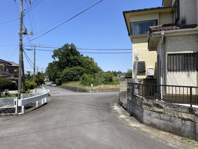 【前面道路含む現地写真】 | 寄居町富田　中古戸建