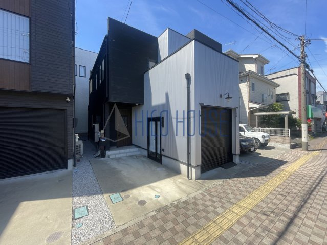 富士見台ガレージハウス