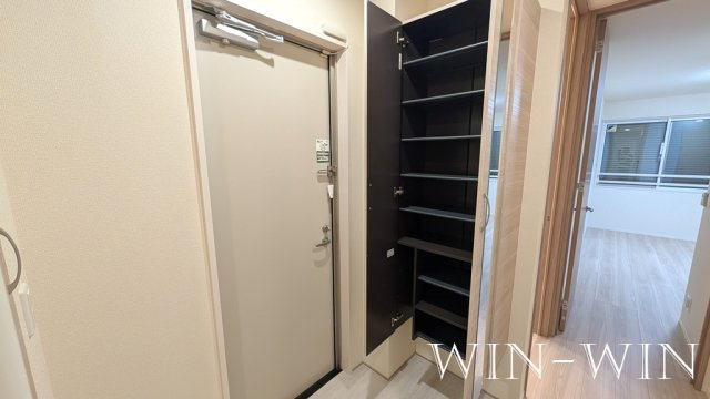 WILL Ⅲの玄関