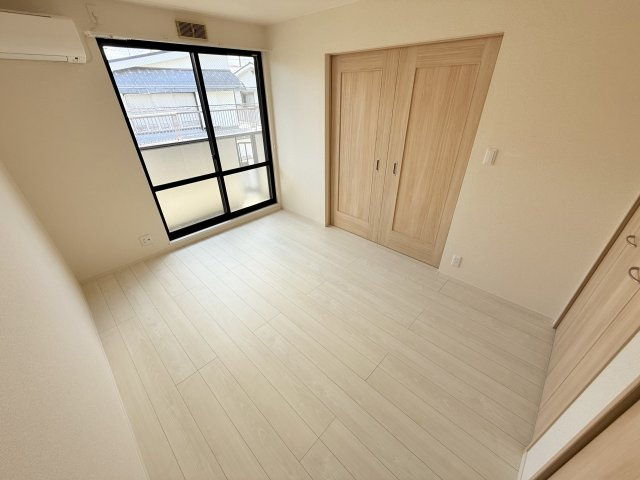 【寝室】 | グリーンハイツ古市
