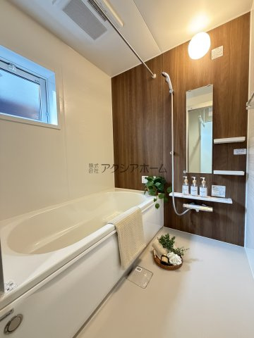 狭山市水野・全3棟　新築一戸建　2号棟の浴室|1坪サイズ・浴室乾燥機付ユニットバス