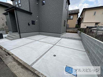 新築/新座市あたご3丁目の駐車場|駐車場に車を止められます