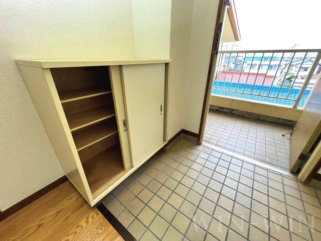 メゾンサカエの玄関|イメージ（同建物内別部屋の写真です）