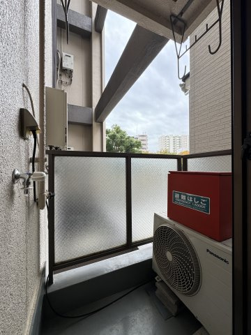 帝塚山ハイツのバルコニー
