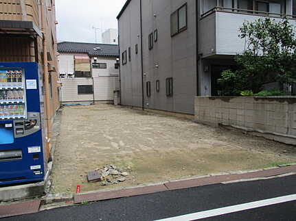 西区三篠町１丁目の外観