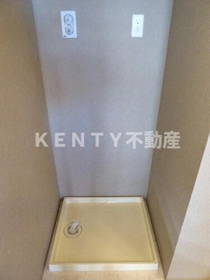 【設備】 | プライムパークス品川シーサイド ザ・タワー | その他設備：洗濯機置場 ※前回募集時2019年04月の写真     （2019年4月撮影）