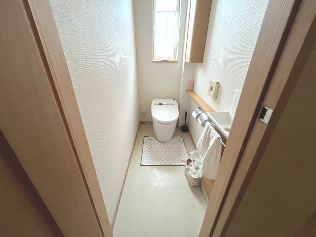 亀山市アイリス町のトイレ
