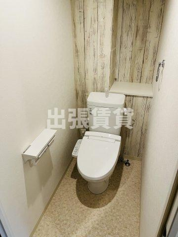 仲介手数料0円！GRANDUKE代官町reversoのトイレ