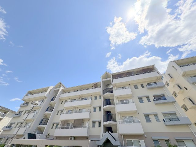 四條畷市田原台７丁目の賃貸マンションの外観