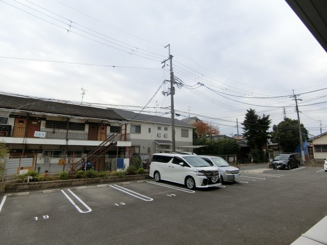 クロスロード2A棟の周辺