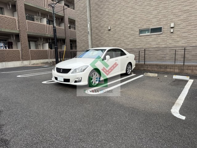 フェリーチェファームの駐車場