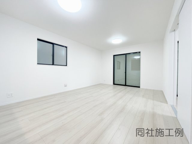 新築戸建・新築建売　福島市宮下町　第四小・第四中の居間・リビング