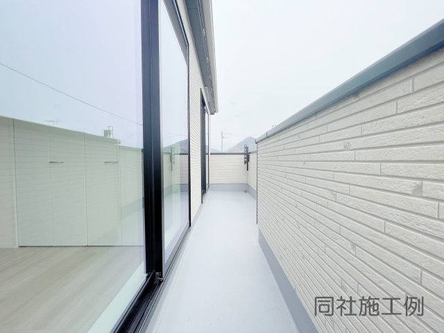 新築戸建・新築建売　福島市宮下町　第四小・第四中のバルコニー