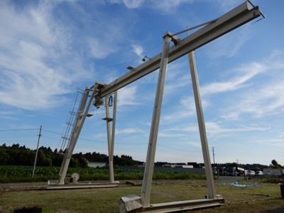 【設備】 | 成田市地蔵原新田　貸工場・倉庫 | 橋型クレーン