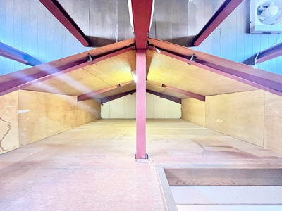 【収納】 | 豊中市長興寺４丁目 | こちらの物件近くの教育施設や、スーパー・公園など、物件周辺の住環境を併せてご案内させて頂きます。ぜひ、現地での暮らしをイメージなさって下さい！