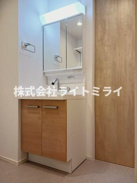 ＨＤビルの洗面所| 