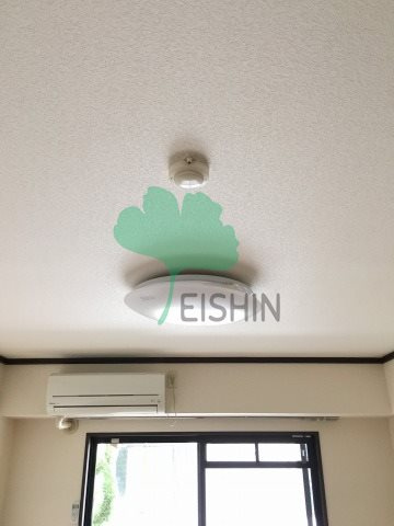 ユートピアマンション住吉の居間・リビング