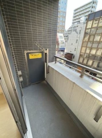 パレステュディオ新宿御苑駅前のバルコニー|※別室参考画像