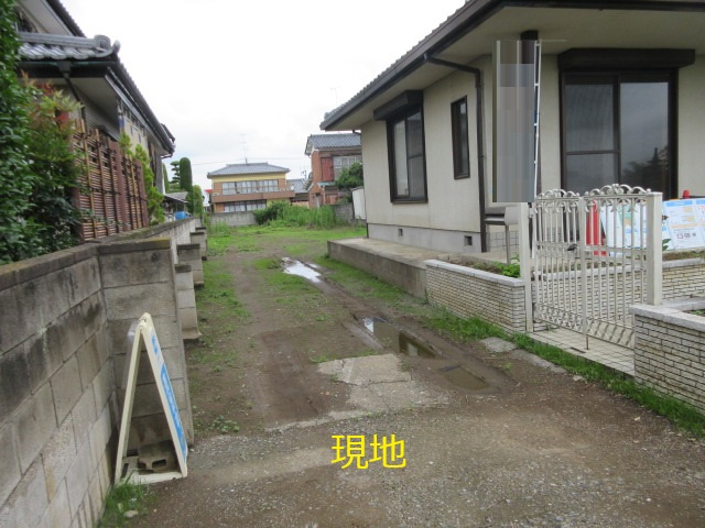 中古戸建　熊谷市妻沼1894-1（リフォーム住宅）の駐車場