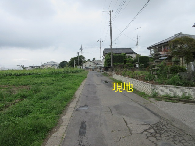 中古戸建　熊谷市妻沼1894-1（リフォーム住宅）の前面道路含む現地写真