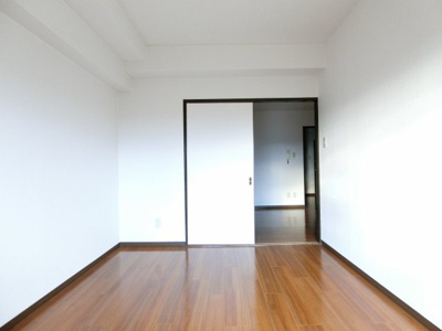 【洋室】 | パークアベニュー中井