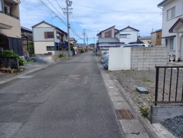 売土地　焼津市石津港町の前面道路含む現地写真|周囲は区画整理されたきれいな街並みです！