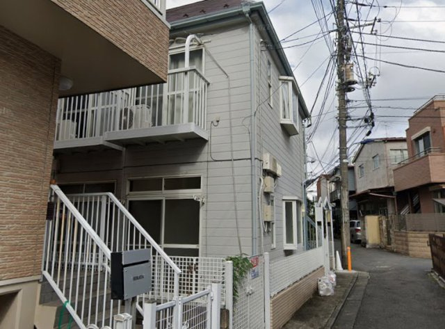 サウサリート西ヶ原のエントランス