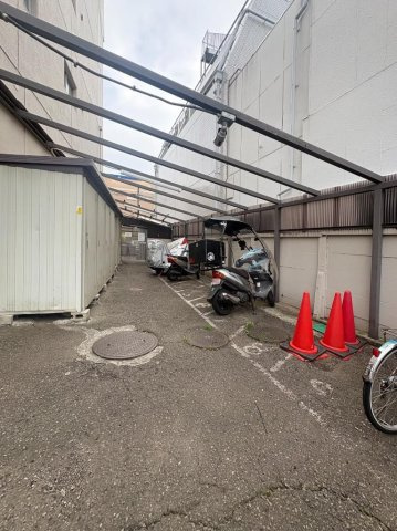 千鳥町アーバンドエルの駐輪場