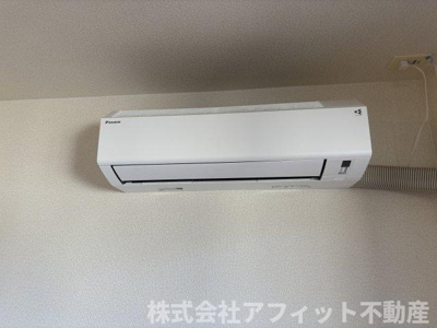 【設備】 | メルヴェール西深津 | エアコン　※写真はイメージです