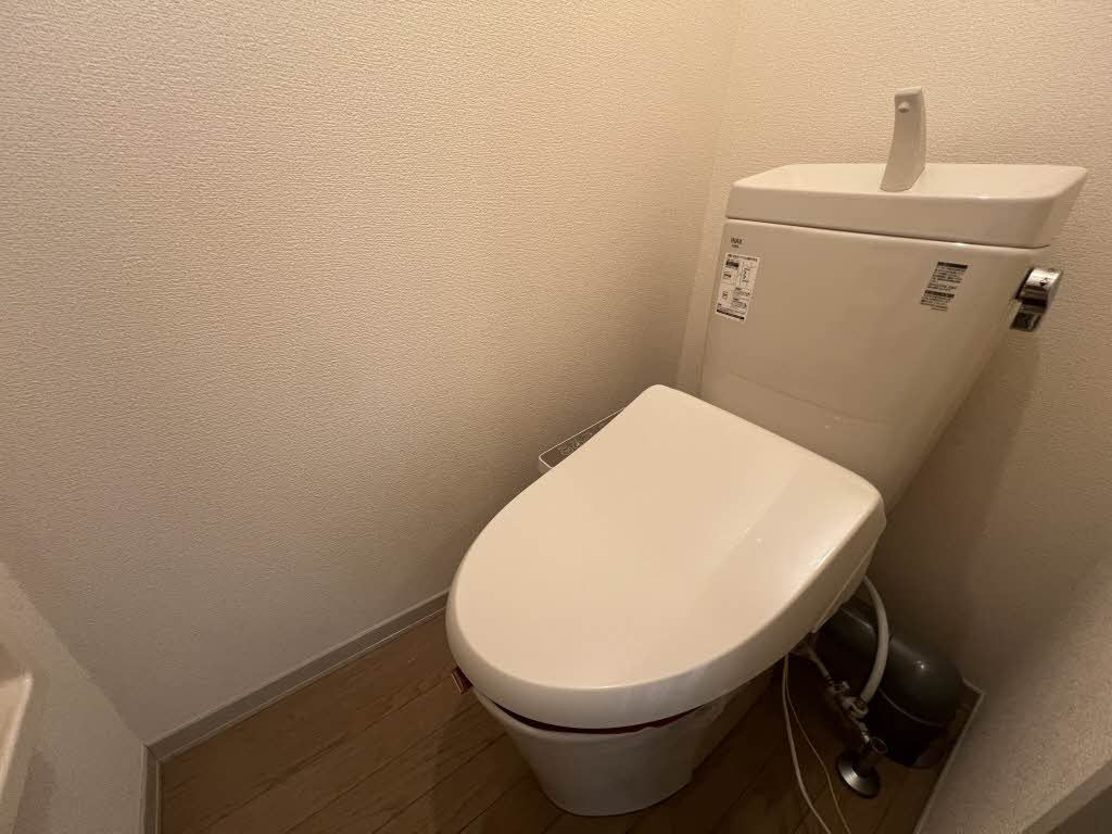 コート・ハイネス Ｄのトイレ