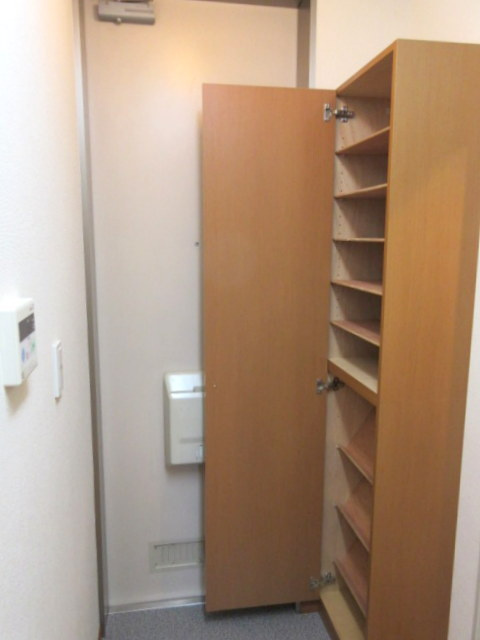 メゾン川島Ⅱの玄関|★シューズBOX★