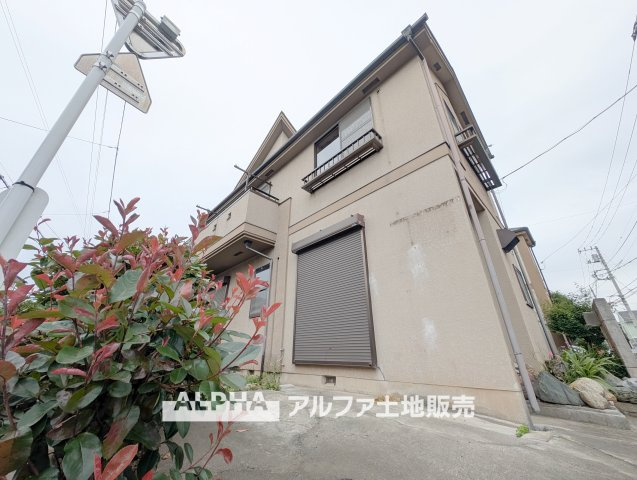 武蔵村山市学園１丁目の中古一戸建の外観|【Gentle Time】◆やさしい時間が流れる場所◆
包み込むような空間が、日々の緊張をそっと解く。ここで過ごすうちに、時間も人との関係も、心地よく変化していく。