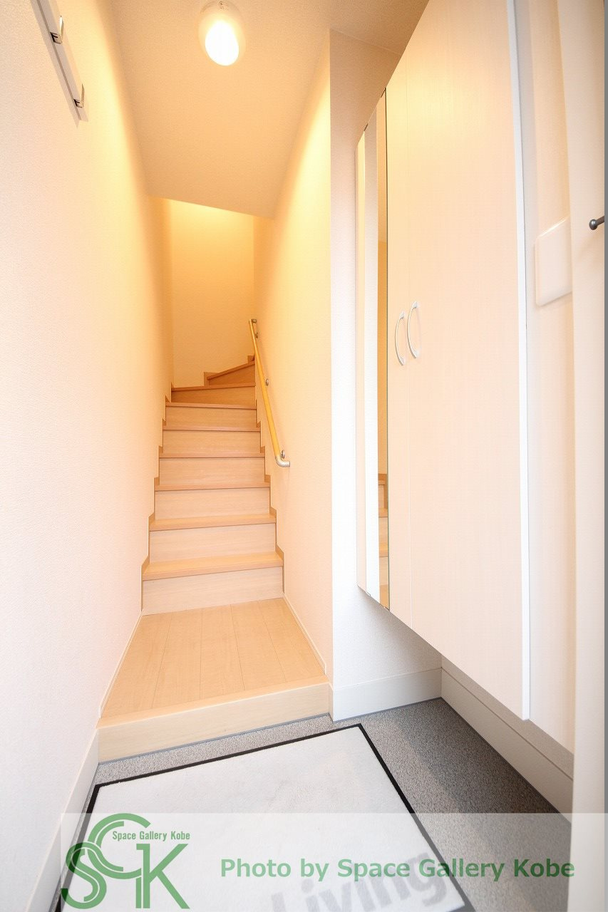 ラビエールの玄関|※お部屋により仕様が異なる場合があります。