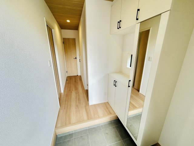 グラファーレ千葉市みつわ台１丁目２０期の玄関