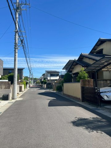 【前面道路含む現地写真】の画像