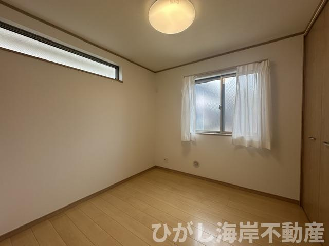 茅ヶ崎市甘沼　中古戸建の内装|新規リフォーム完了！　4帖　洋室